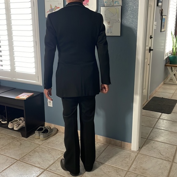 Suit, jacket and pants  Bundle limited to 5 lbs. - Picture 4 of 6